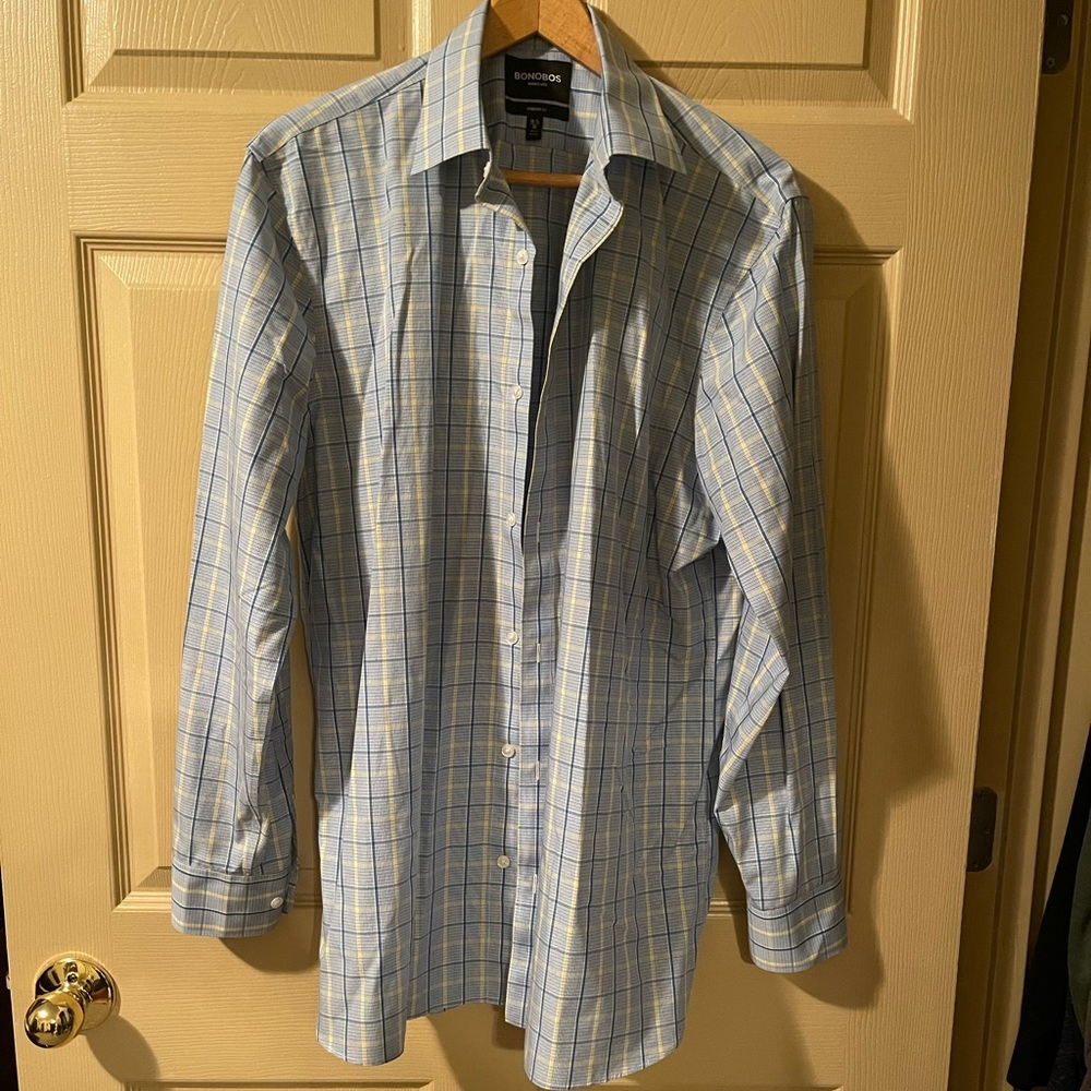 Bonobos Dress Shirt Button Down. Gently Used. Standard Fit.
